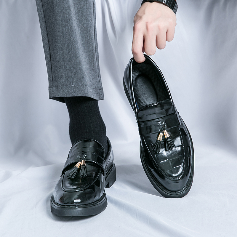 Mens Grooming Brand - Lüks Marka Moda Dekorasyon Püsküller sürüş